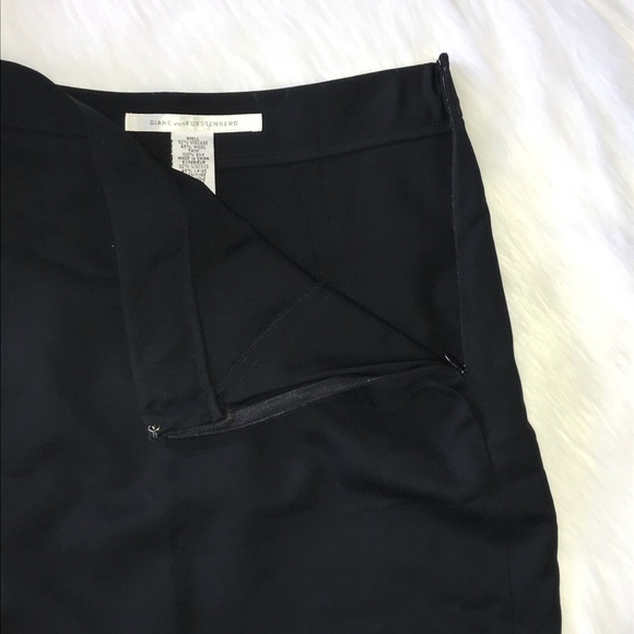 DIANE VON FURSTENBERG | Black Pencil Skirt Size 2 - Picture 3 of 7